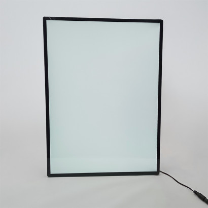 PANEL MENU SLIM BOX 1 CARA A3 CON PINES (312X427) COLOR NEGRO